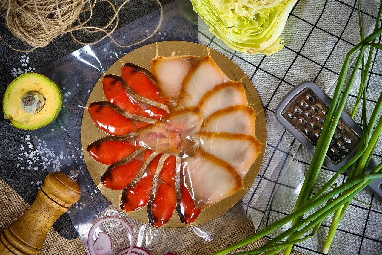 Рыбная нарезка маслянная,200гр